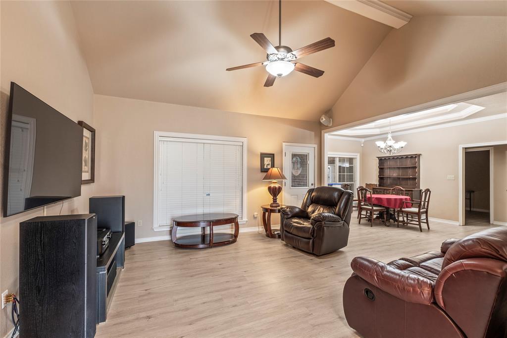 104 Blake Avenue Mabank, TX 75147 - Photo 4 of 29