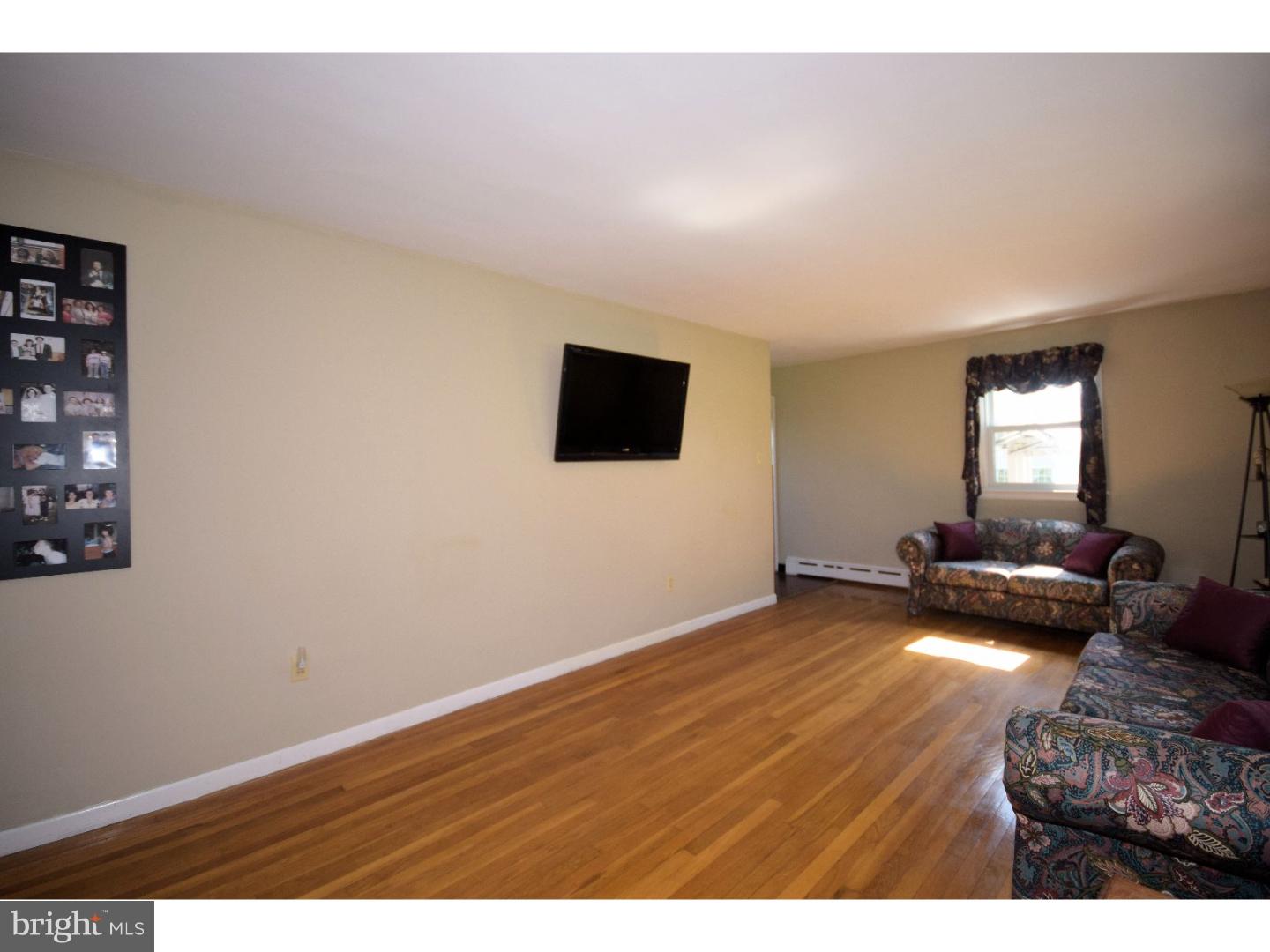 655 Mock Road Pottstown, PA 19464 - Photo 3 of 25 Gallery Image 3