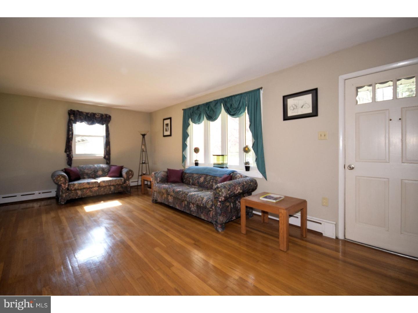 655 Mock Road Pottstown, PA 19464 - Photo 4 of 25 Gallery Image 4