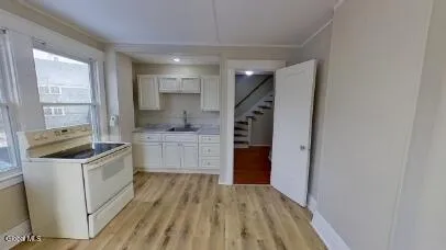 $1,395 | 100 Ryckman Avenue, Unit 2R, Albany, NY 12208