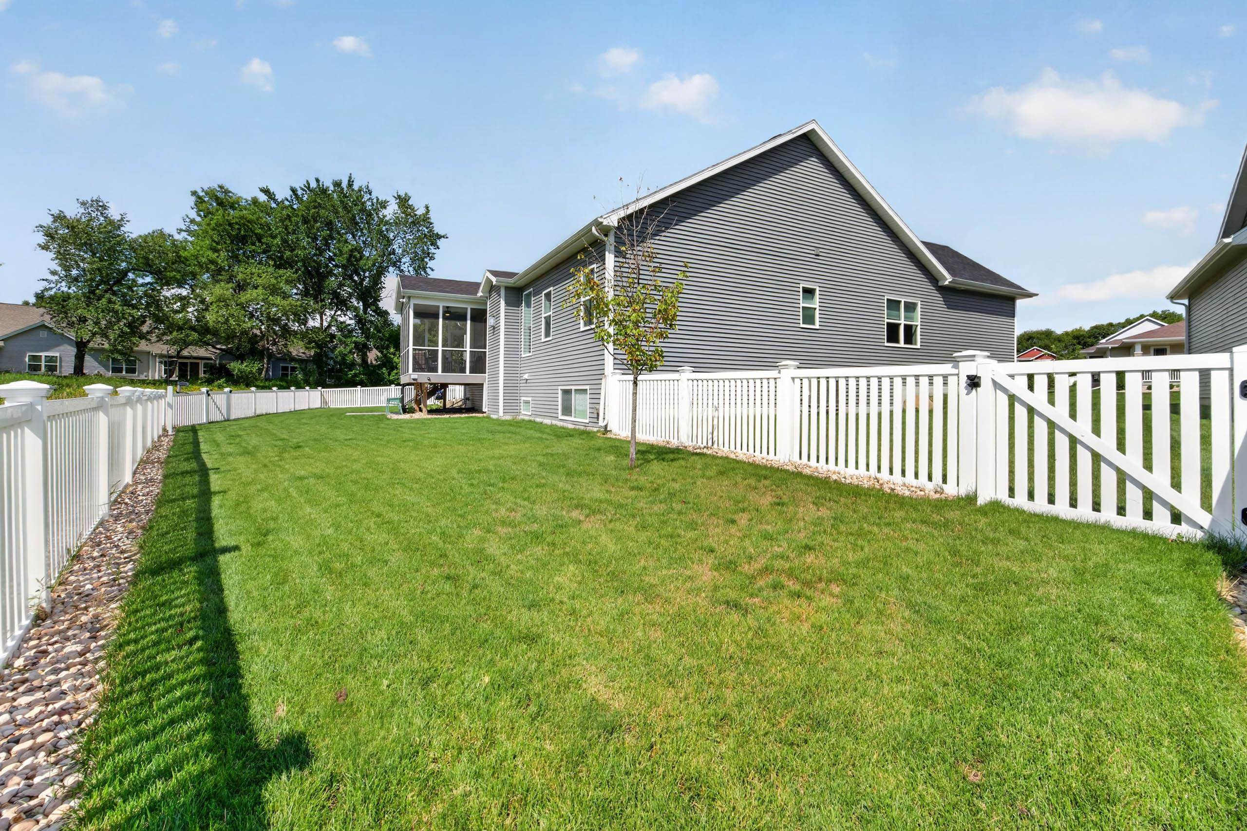 1132 Oak Knl Road Sun Prairie, WI 53590 - Photo 48 of 49