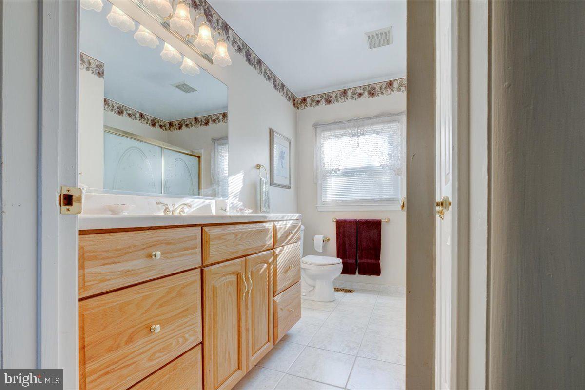 107 Spring Road Cherry Hill, NJ 08003 - Photo 17 of 42 Gallery Image 17