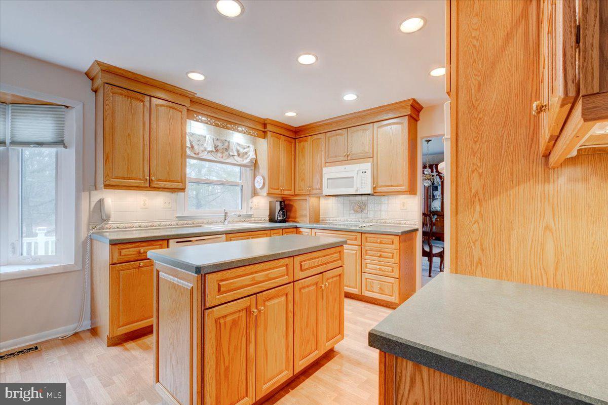 107 Spring Road Cherry Hill, NJ 08003 - Photo 37 of 42 Gallery Image 37