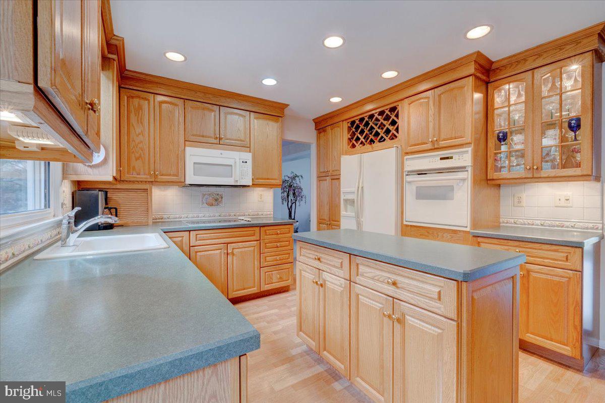 107 Spring Road Cherry Hill, NJ 08003 - Photo 38 of 42 Gallery Image 38