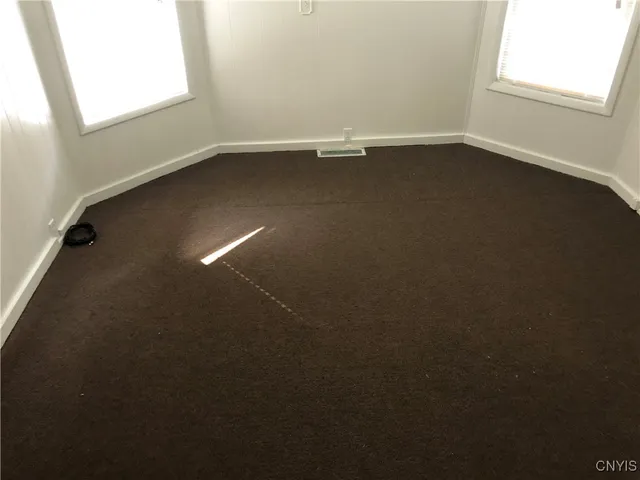 $185,000 | 708 Bear Street, Unit 10, Syracuse, NY 13208