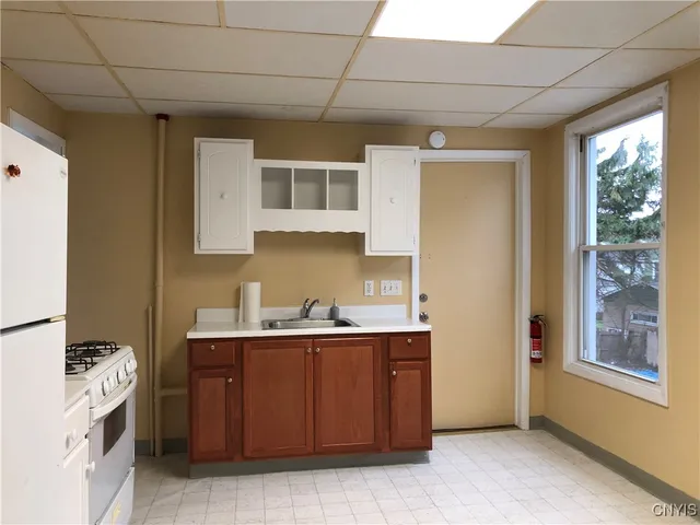$185,000 | 708 Bear Street, Unit 10, Syracuse, NY 13208