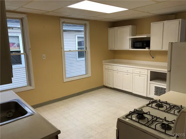 $185,000 | 708 Bear Street, Unit 10, Syracuse, NY 13208