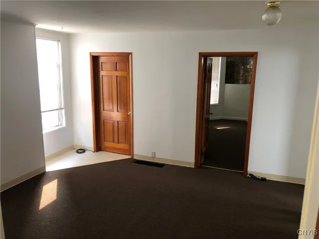 $185,000 | 708 Bear Street, Unit 10, Syracuse, NY 13208