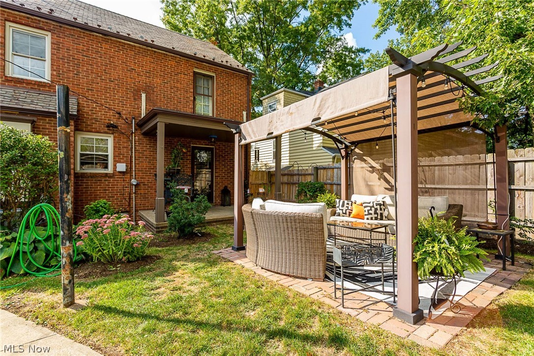 3651 Strathavon Road Cleveland, OH 44120 - Photo 33 of 35
