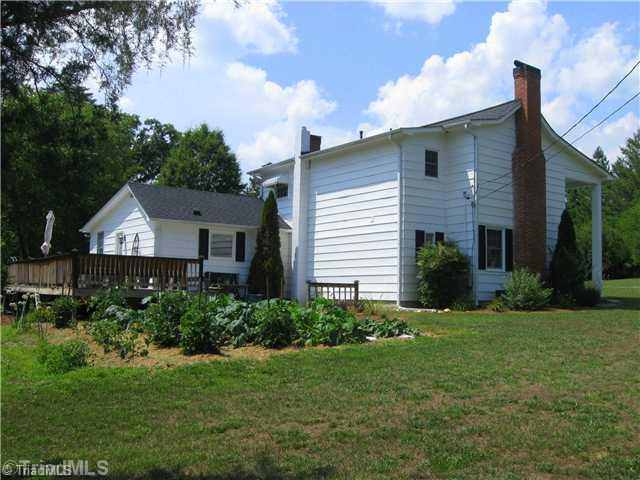 1683 Watts Road Walnut Cove, NC 27052 - Photo 3 of 16 Exterior Back.