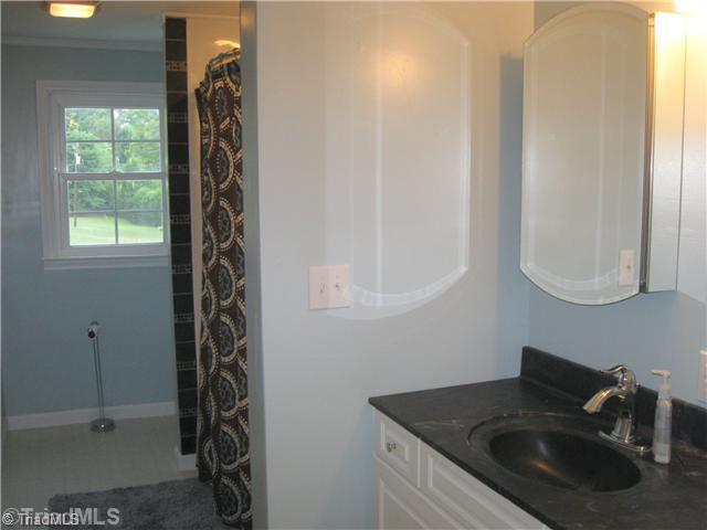 1683 Watts Road Walnut Cove, NC 27052 - Photo 10 of 16 Bath.