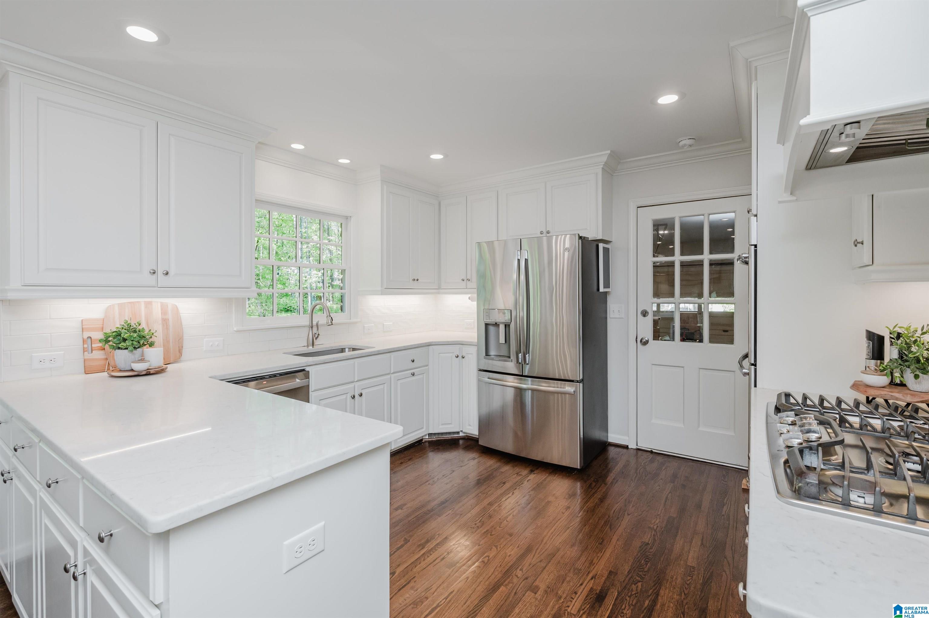 2696 Altadena Road Birmingham, AL 35243 - Photo 13 of 55 Gallery Image 13