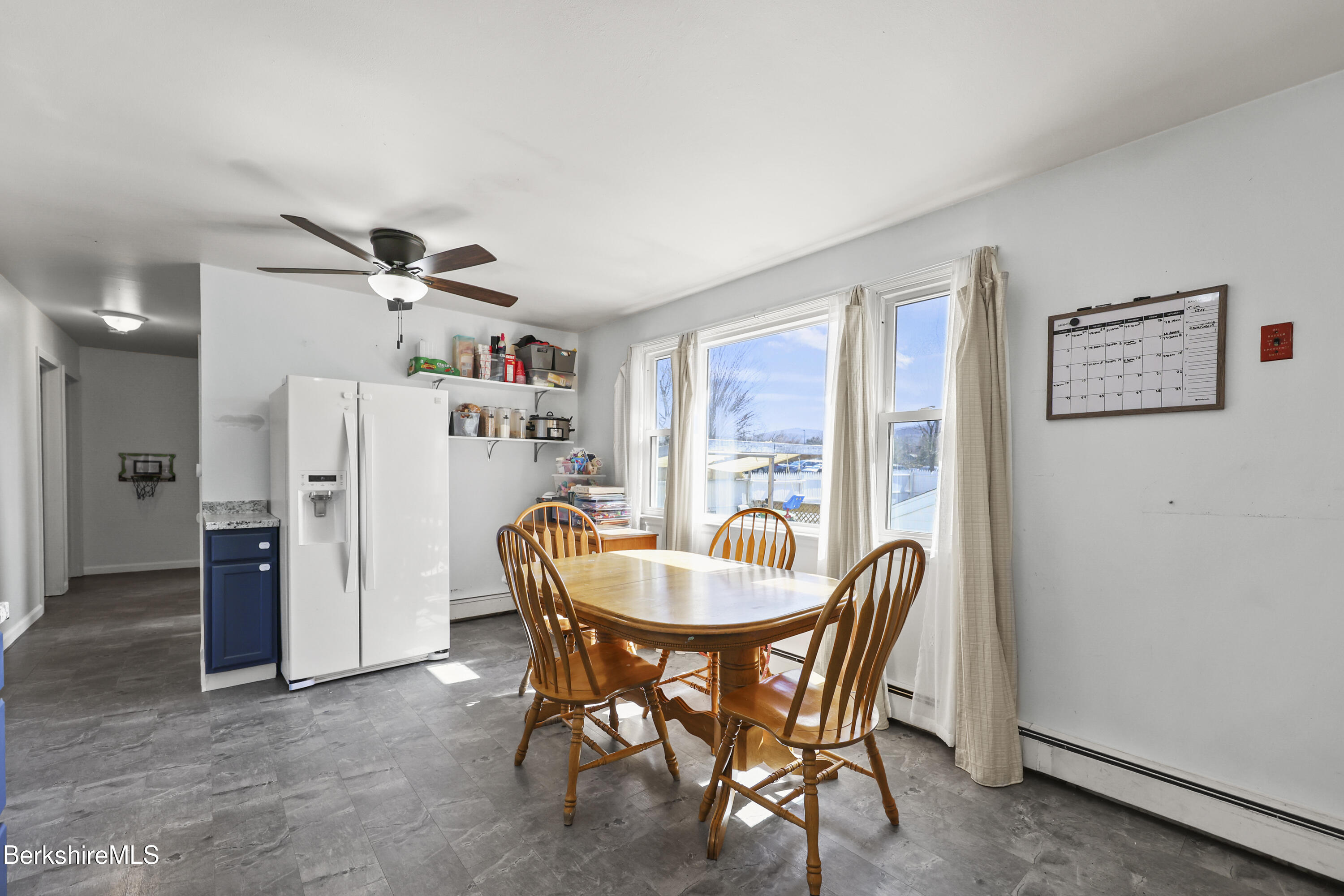 8 Alba Avenue Pittsfield, MA 01201 - Photo 14 of 36 Dining Area