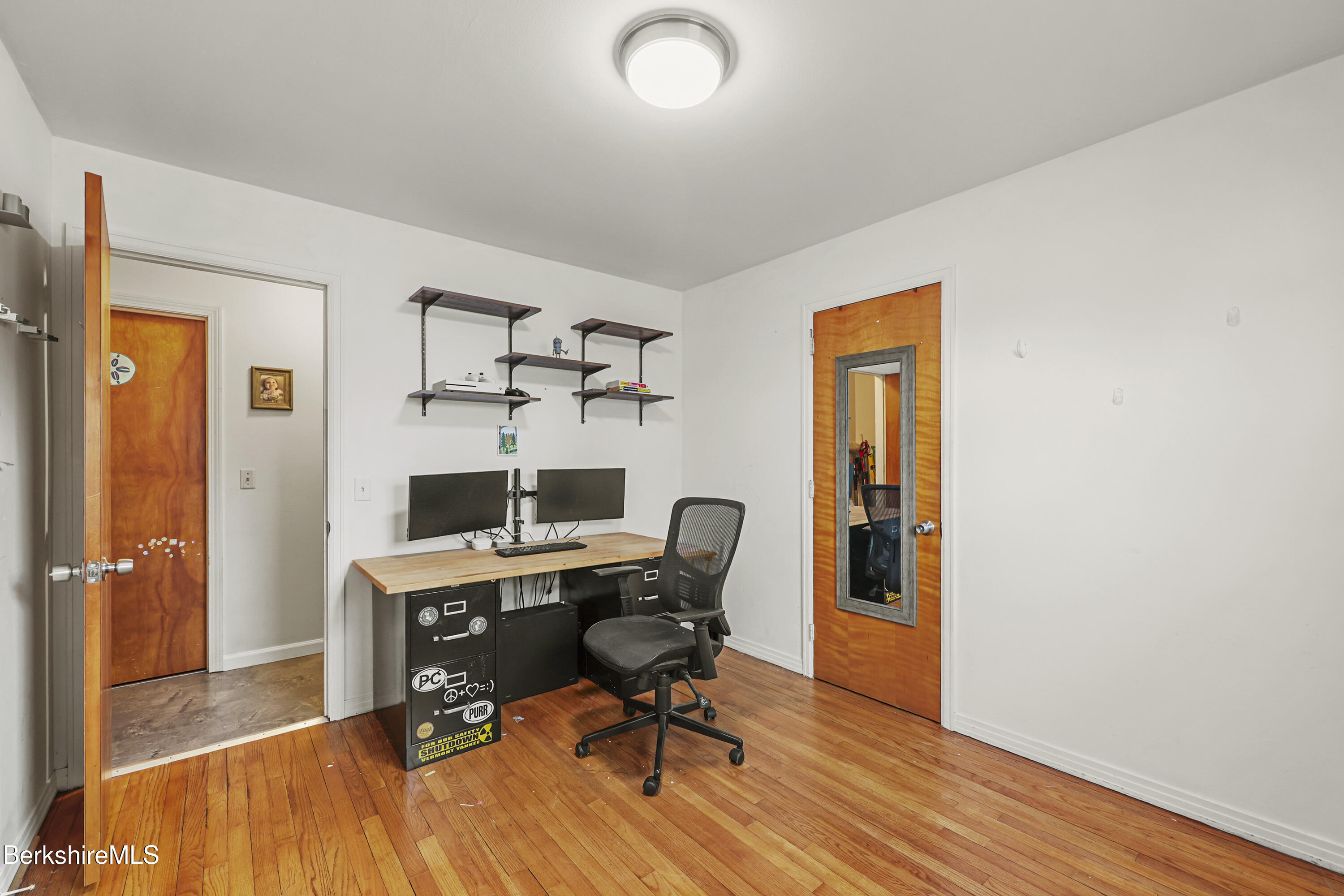 8 Alba Avenue Pittsfield, MA 01201 - Photo 23 of 36 Bedroom Three