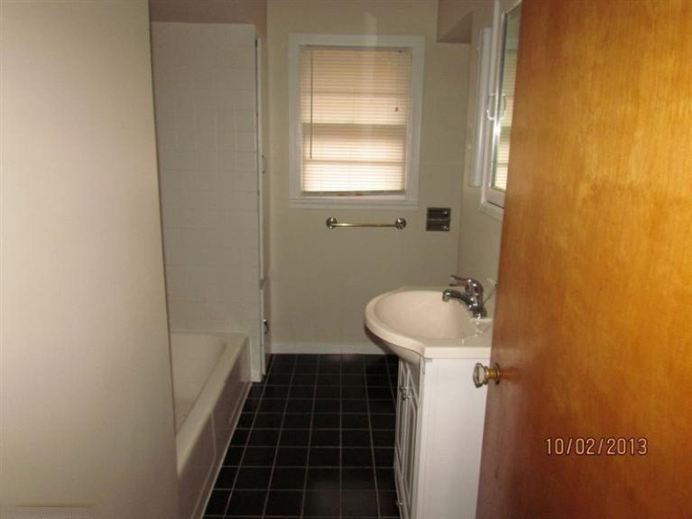 111 Windsor Road Benton Harbor, MI 49022 - Photo 6 of 12 Additional Photo