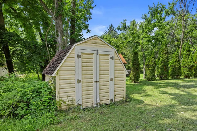 $265,000 | N3197 Gooseberry Road, Geneva, WI 53147