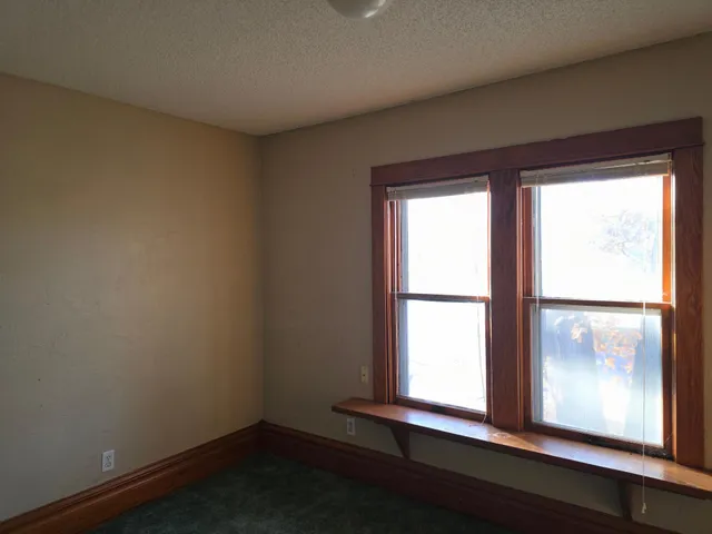$168,000 | 109 West Bridge Street, Redwood Falls, MN 56283