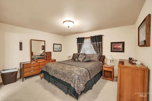 $725,000 | 2006 Demaret Court, New Meadows, ID 83654