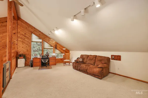 $725,000 | 2006 Demaret Court, New Meadows, ID 83654