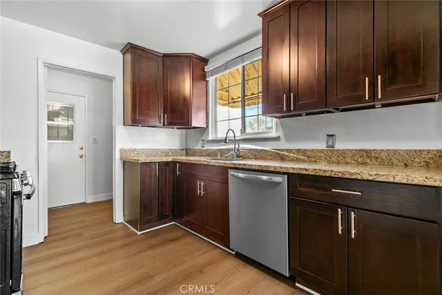 $549,000 | 1149 West W Avenue, Lancaster, CA 93534