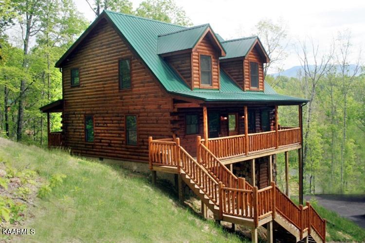 2234 Breezy Road Sevierville, TN 37876 - Photo 1 of 32 Breezy