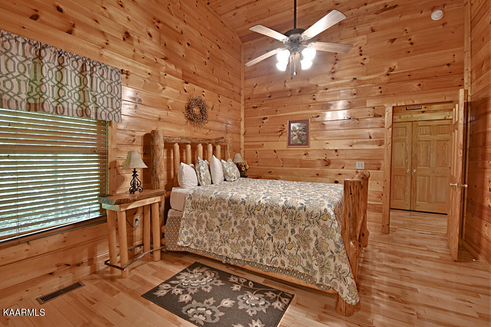 2234 Breezy Road Sevierville, TN 37876 - Photo 23 of 32 DSC_7496