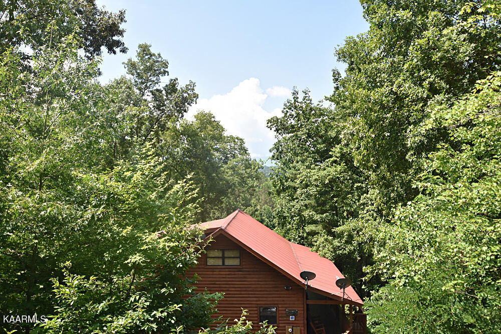 2234 Breezy Road Sevierville, TN 37876 - Photo 26 of 32 DSC_7505