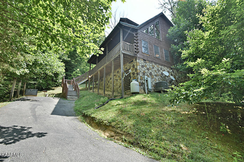 2234 Breezy Road Sevierville, TN 37876 - Photo 30 of 32 DSC_7507