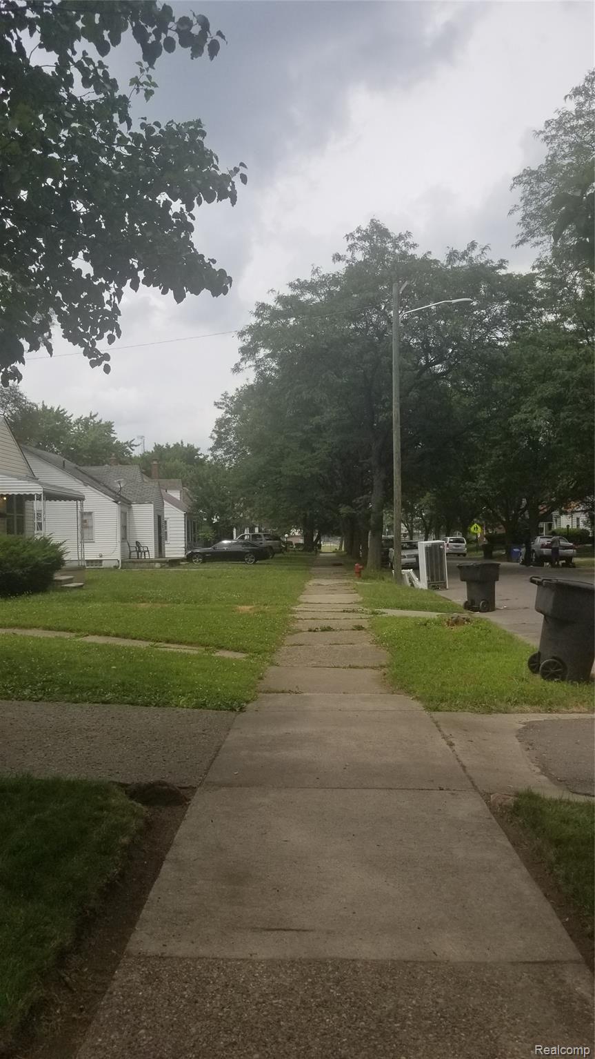 11845 Riad Street Detroit, MI 48224 - Photo 37 of 51 20190718_145736.jpg