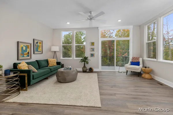 $409,900 | 2239 Watertown Way, Grand Rapids, MI 49505