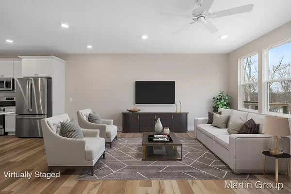 $409,900 | 2239 Watertown Way, Grand Rapids, MI 49505