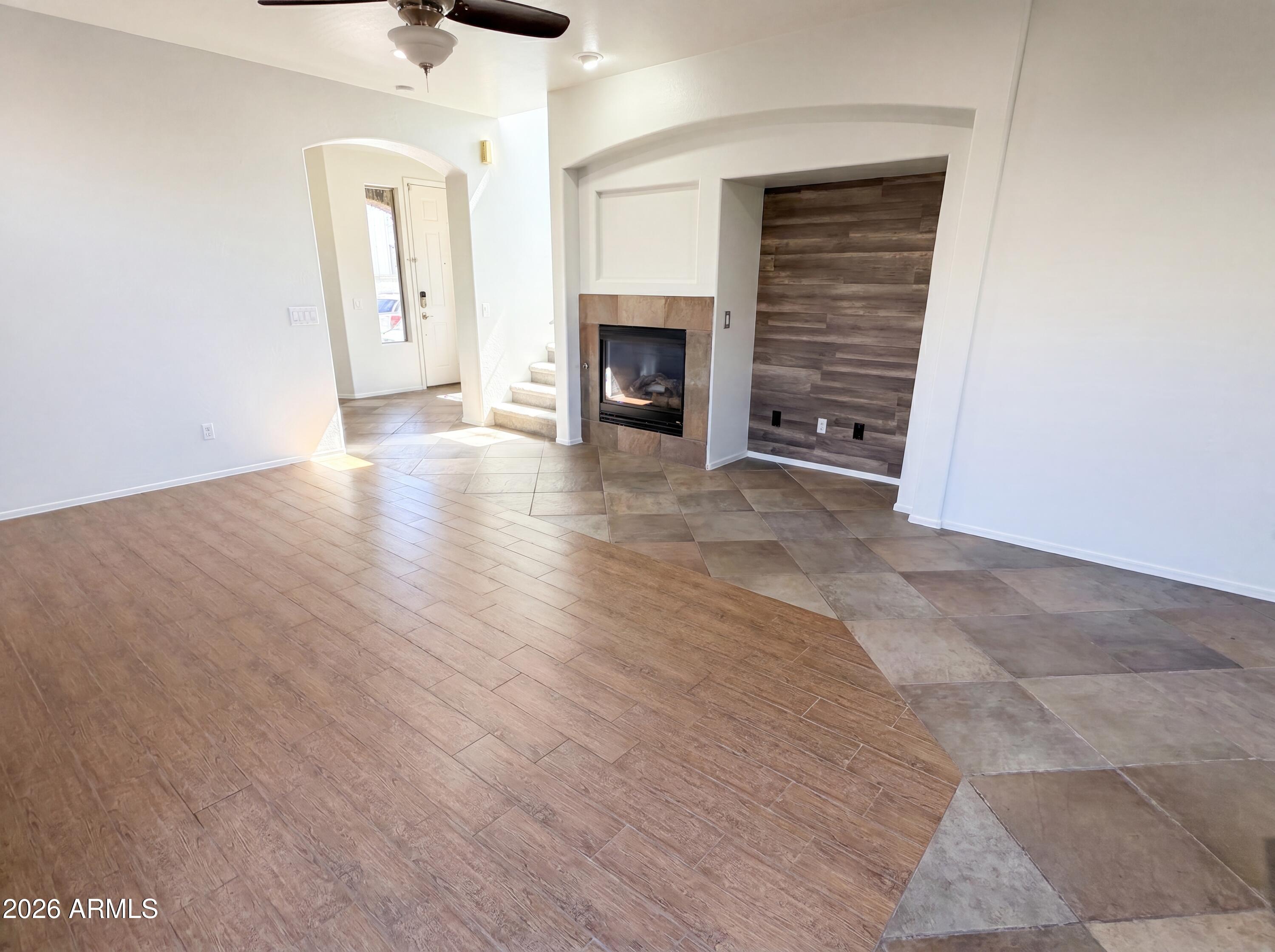 2513 West Florentine Road Phoenix, AZ 85086 - Photo 11 of 38
