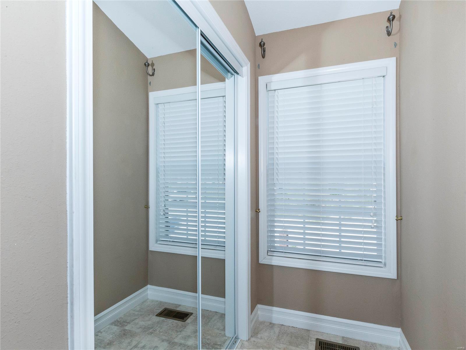 209 McKendree Park Road Lebanon, IL 62254 - Photo 37 of 63 Gallery Image 37