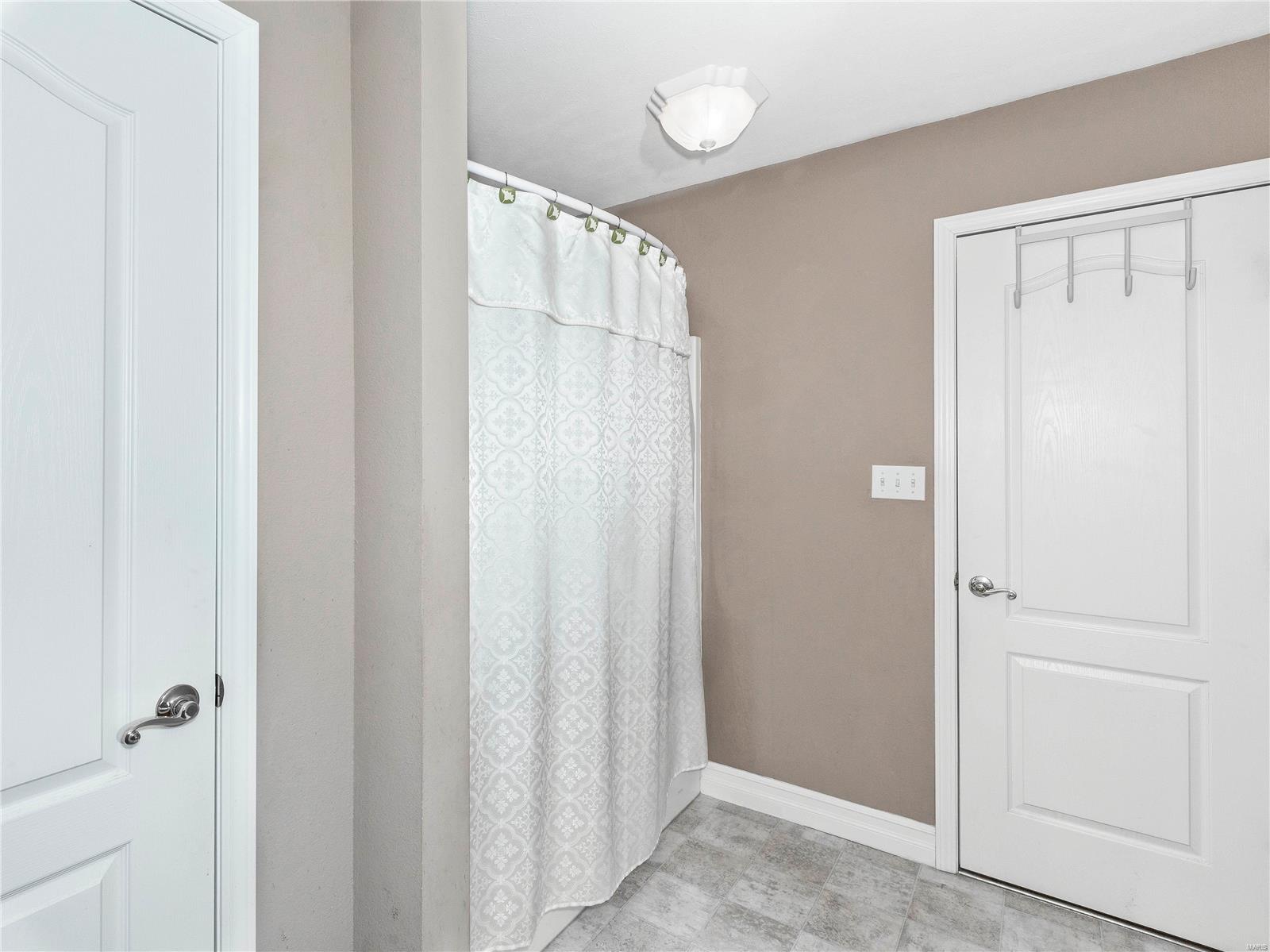 209 McKendree Park Road Lebanon, IL 62254 - Photo 46 of 63 Gallery Image 46