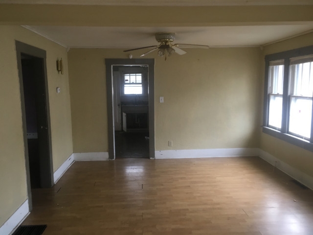 1329 East Olive Street Decatur, IL 62526 - Photo 5 of 15