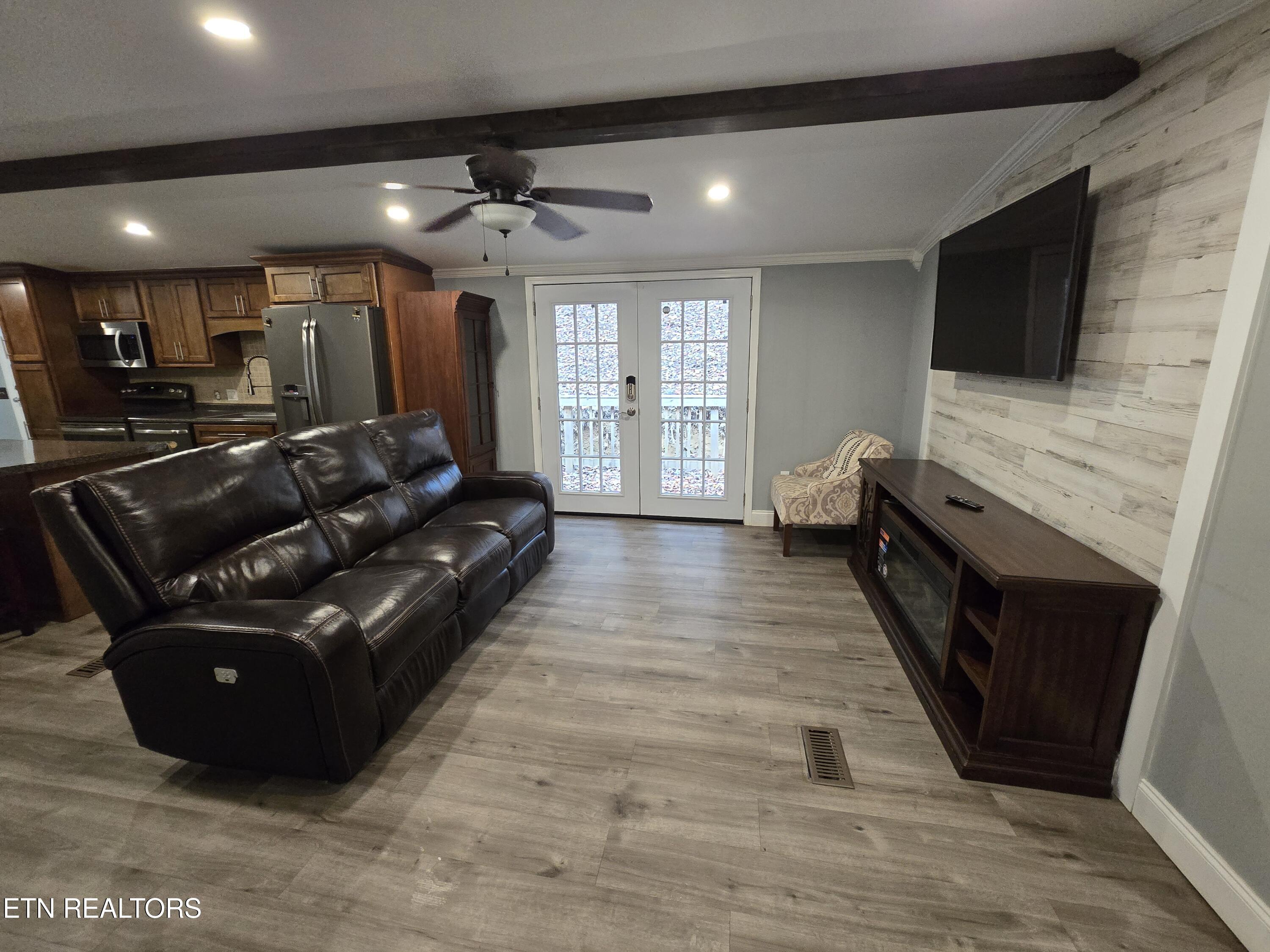 1110 South Spring Hollow Road Sevierville, TN 37876 - Photo 14 of 45 1000004369