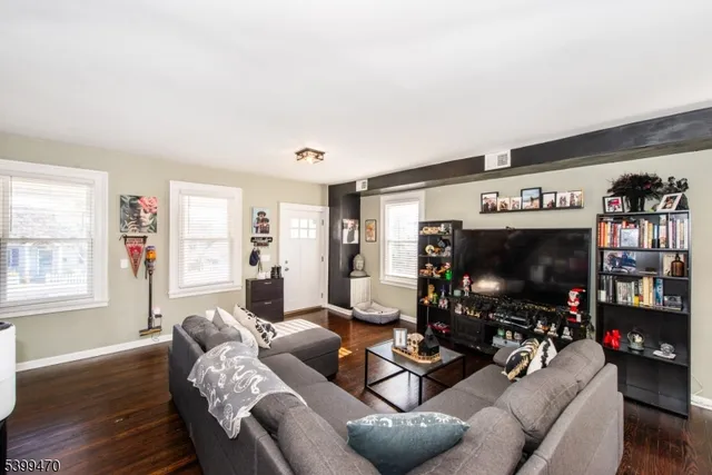 $520,000 | 405 Washington Street, Boonton, NJ 07005