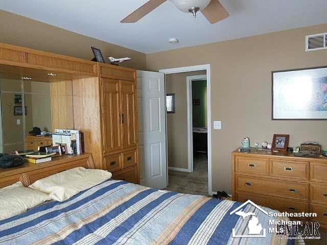 244 Dundee Ridge Drive Dundee, MI 48131 - Photo 17 of 27 21245467-16.JPG
