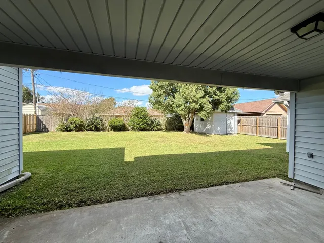 a view of outdoor space