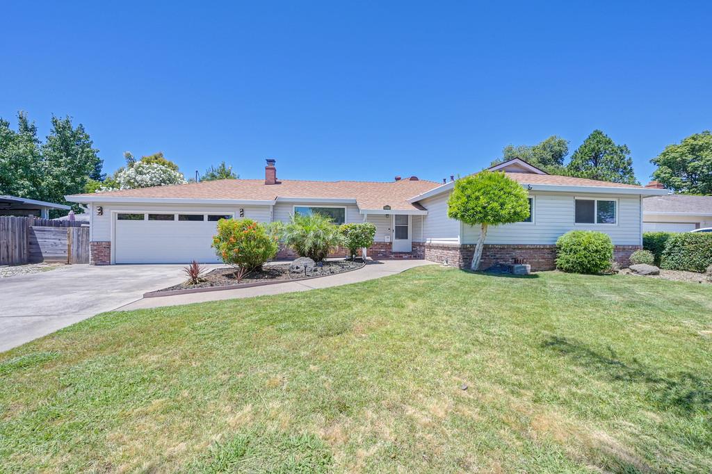3517 Ronk Way Sacramento, CA 95821 - Photo 1 of 88