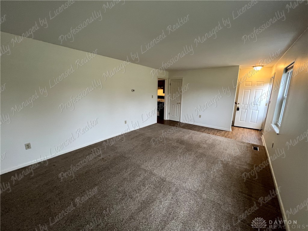 3115 East Stroop Road Kettering, OH 45440 - Photo 5 of 25