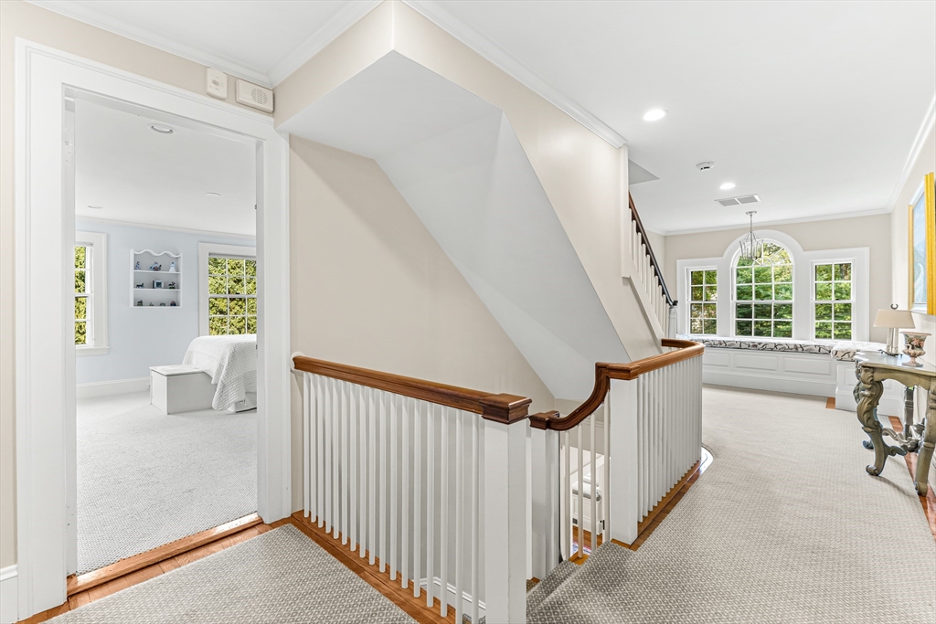 33 Hundreds Circle Wellesley, MA 02481 - Photo 20 of 40