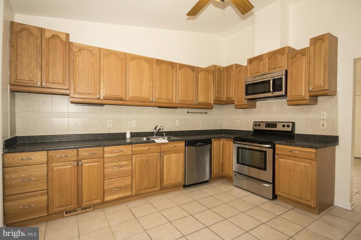 3632 Blenheim Road Phoenix, MD 21131 - Photo 4 of 28 Kitchen