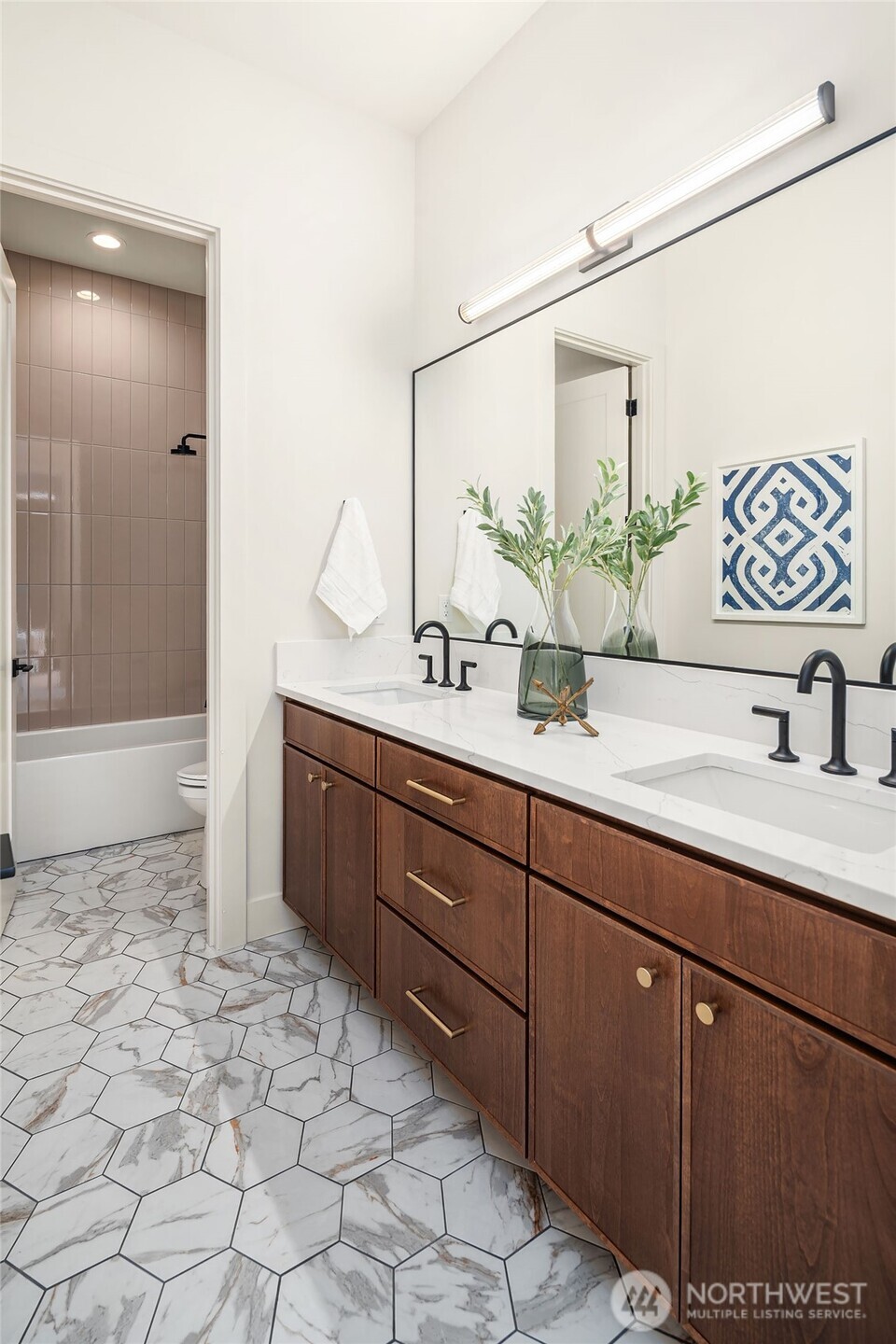 17626 Talbot Road Edmonds, WA 98026 - Photo 34 of 40