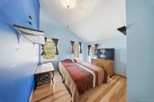 $295,000 | 747 Oakland Valley Road, Cuddebackville, NY 12729