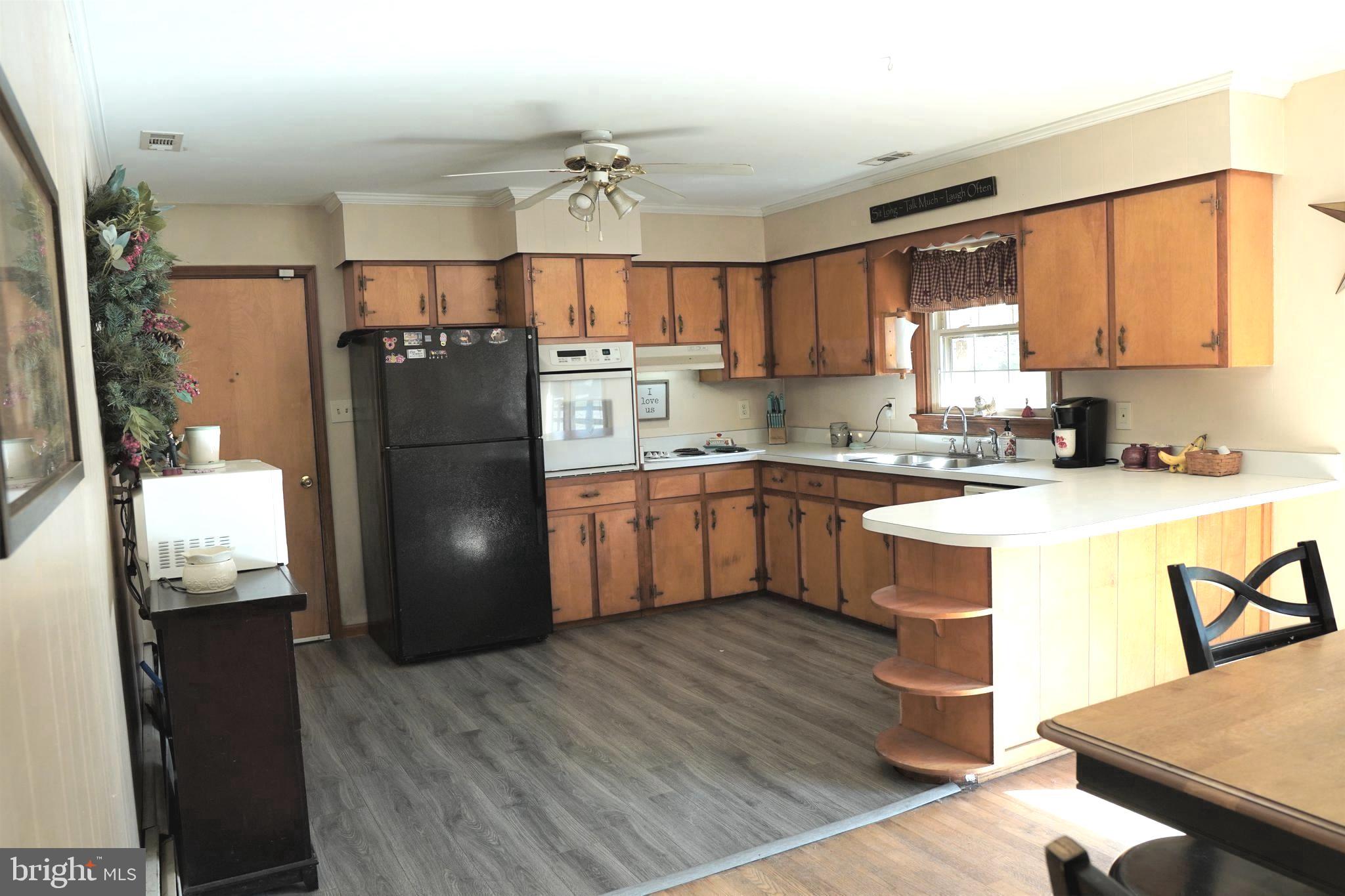 10160 Dahlgren Road King George, VA 22485 - Photo 7 of 39 Gallery Image 7