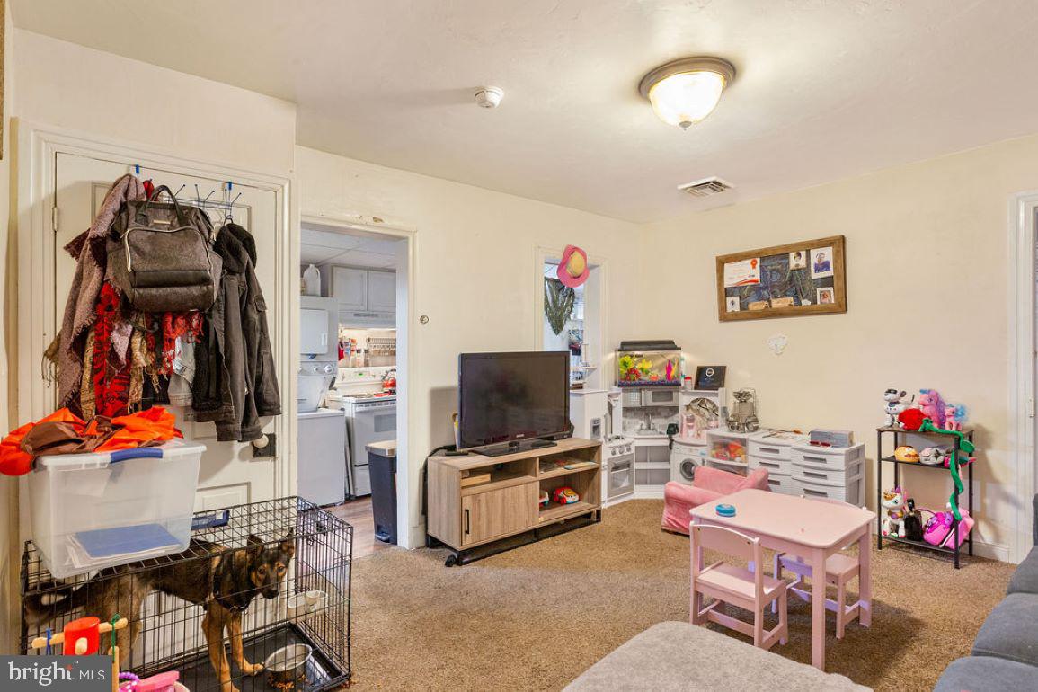 473 High Street Hanover, PA 17331 - Photo 4 of 20 Gallery Image 4