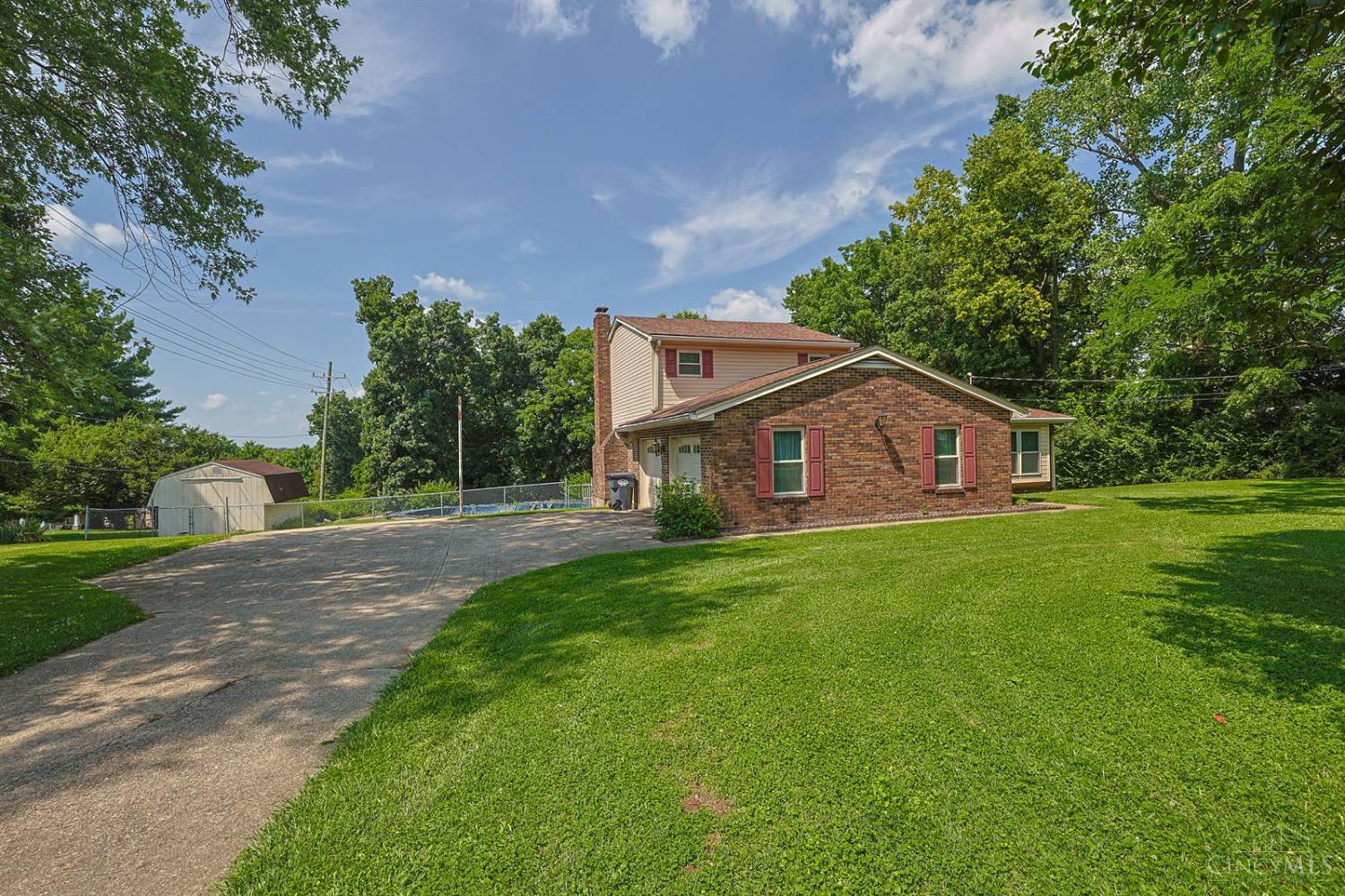 5800 West Fork Road Cincinnati, OH 45247 - Photo 2 of 46