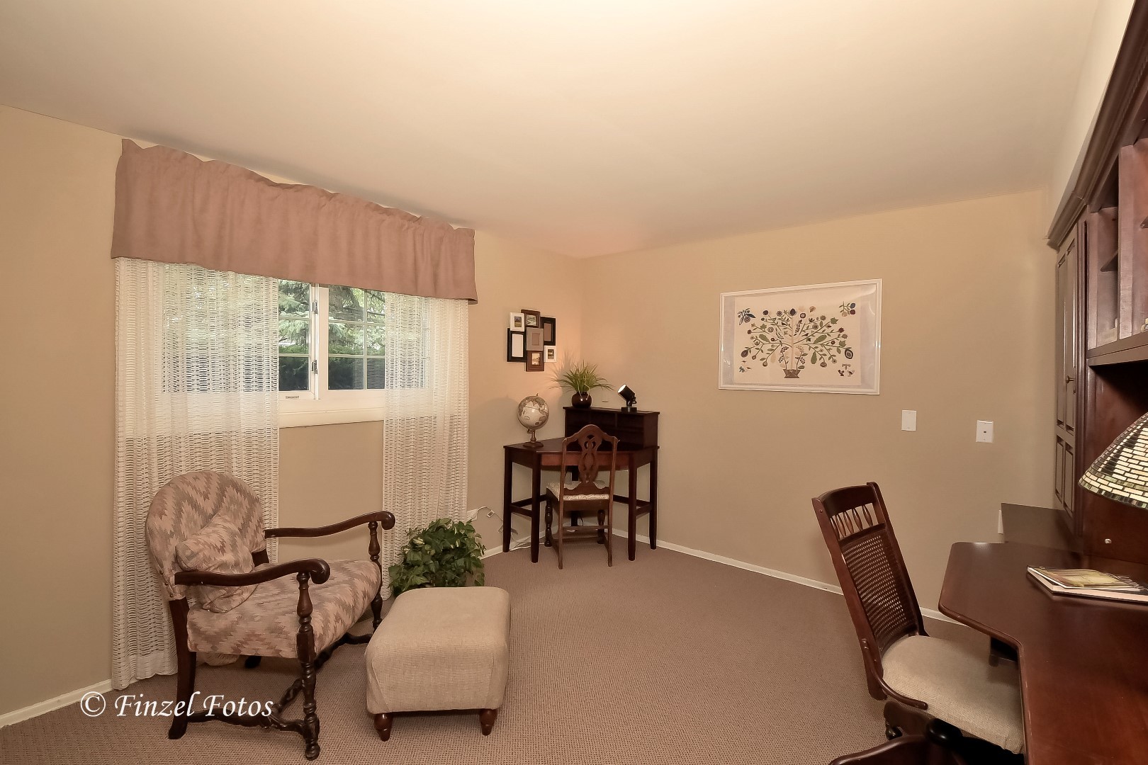 1755 Kent Road Hoffman Estates, IL 60169 - Photo 14 of 23