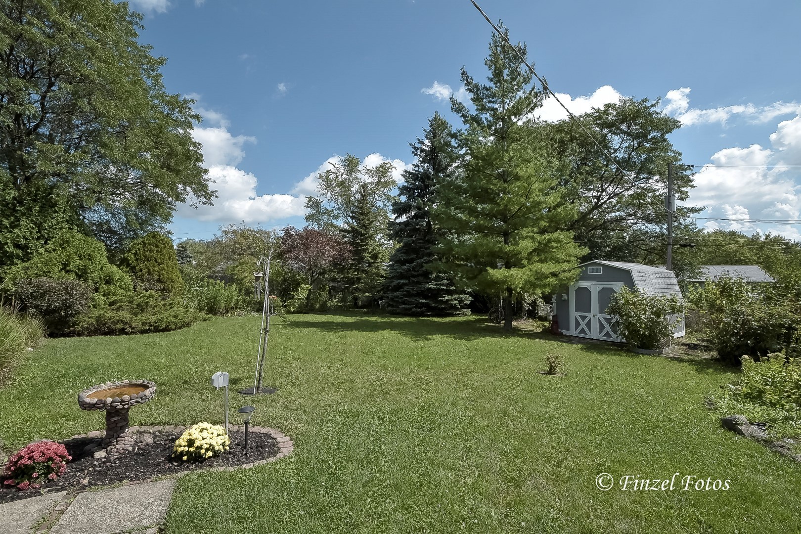1755 Kent Road Hoffman Estates, IL 60169 - Photo 3 of 23